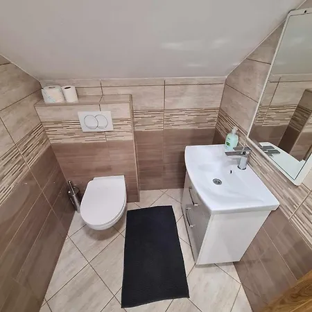 Turisticno - Izletniska Kmetija Zerjav Brežice