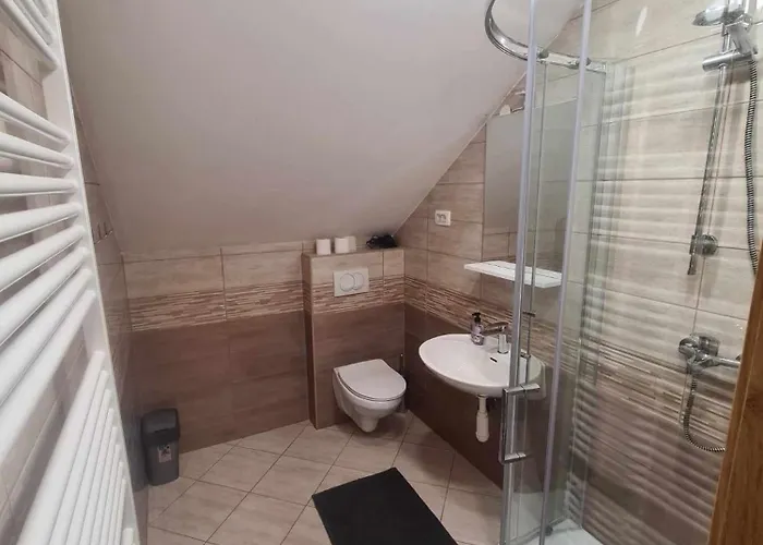 Turisticno - Izletniska Kmetija Zerjav Çiftlik konaklama Brežice